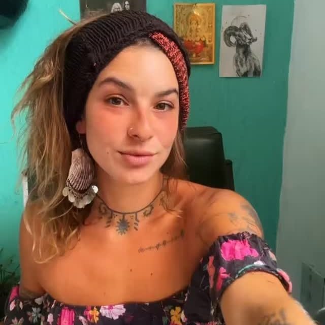 Tem muita Taróloga aí se dizendo terapeuta e não se atentando pro BÁSICO! Então que o básico seja dito! 

Conheça meu método Do Zero à Tarologista e aprenda a utilizar o Tarot como uma ferramenta de autoconhecimento de forma ética, profunda, que te ajuda sintonizar com seu próprio eixo! 

Link na bio ou envie uma mensagem que te envio todas as infos 😉

#Tarot #sindromedaescolhida #prateleiradoamor #autonomiaemocional