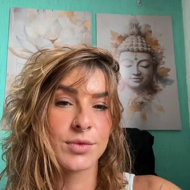 Assiste até o final para tirar print das perguntas! ✨ Esse e outros métodos de tiragem exclusivos sobre o domínio afetivo estão disponíveis no ebook

DESVENDE SUAS RELAÇÕES COM O TAROT 

que você pode adquirir avulso por $22 
ou ganha de BRINDE caso se inscreva para um dos cursos do método Do Zero à Tarologista

Link na bio ou nos envie uma mensagem! 🤍