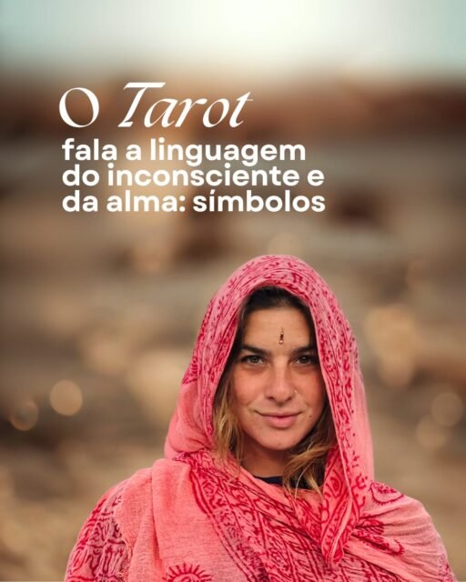 Há 10 anos o Tarot faz parte da minha vida como uma ferramenta-guia que me ajuda a elaborar sentimentos, identificar padrões ocultos, tecer novas narrativas, traduzir meus sonhos… 

Há 4 anos venho aperfeiçoando esse método e é sempre um prazer anunciar que vem chegando uma nova turma…. 

Durante todo o ano você pode adquirir meu curso gravado ou mentorias particulares, mas somente UMA vez por ano eu abro uma turma coletiva

Com conteúdos não apenas expositivos (aulas teóricas), mas também exercícios práticos pra você sair do curso com confiança para ler para si e para outros.

Jogar Tarot intuitivamente ou ler o significado de um livro não é o mesmo que LER Tarot. Para isso, é preciso método, conhecer a numerologia, as camadas de luz e sombra que o arquétipo carrega e transmuta.

Te ensino do zero!

A próxima turma Do Zero à Tarologista inicia em maio, e a partir do dia 17/04 as inscrições estão abertas. 

As 5 primeiras inscritas ganham uma leitura de Tarot particular 💝 🤗

Me envie uma mensagem para acessar o formulário com todas as informações para a pré-inscrição 😉